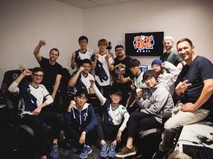 Team Liquid celebrates their return to NA LCS.