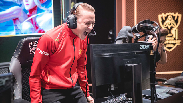RekklesCheer