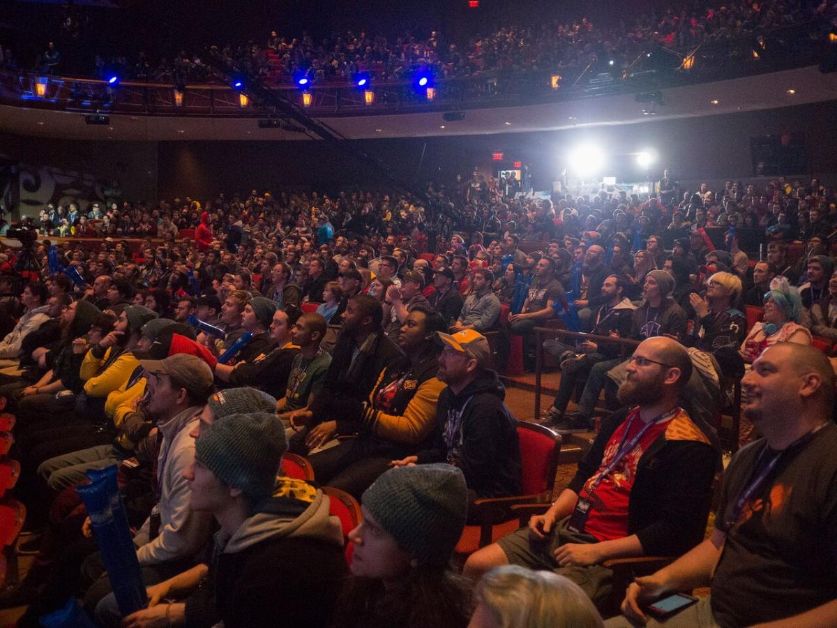 Big Crowd preview
